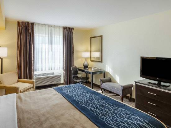 Comfort Inn Suites Texas Hill Country Hotel Reviews And Room Rates