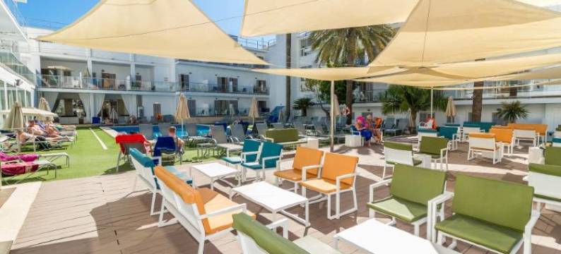 艾克斯阿尔库迪亚酒店-限成人(Eix Alcudia Hotel Adults Only)图片