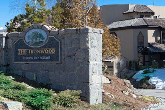 ironwood 302预订价格,联系电话位置地址【携程酒店】