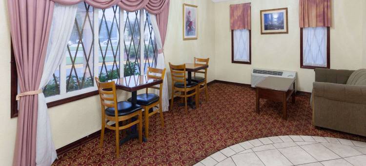 塔克骑士酒店(Knights Inn Tucker)图片