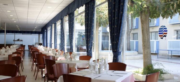 维拉玛丽娜俱乐部酒店(Hotel Villamarina Club)图片