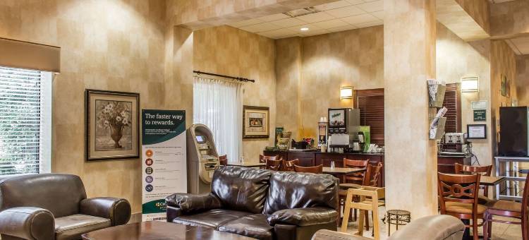 哈克特斯敦长谷凯艺酒店(Quality Inn Hackettstown - Long Valley)图片
