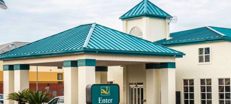 奇普利I-10出口120凯艺酒店(Quality Inn Chipley I-10 at Exit 120)图片