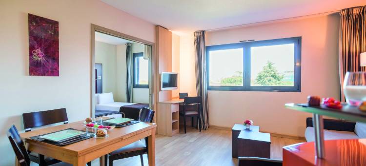 托卢斯布拉尼亚克机场克拉里昂公寓酒店(Clarion Aparthotel Toulouse Blagnac Airport)图片