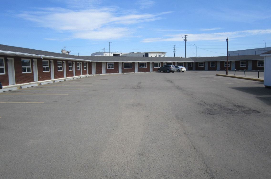 Battlefords Inn Hotel Reviews And Room Rates