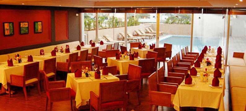 佩特罗酒店(Petro Hotel)图片