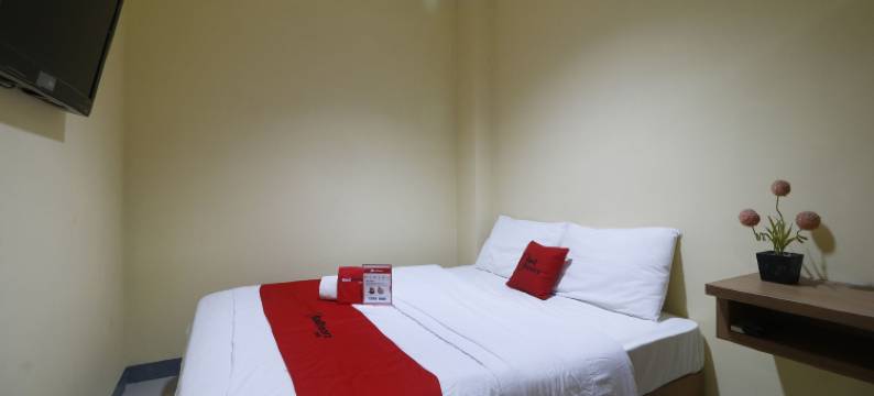 红多兹酒店-近ITC塞姆帕卡马斯(RedDoorz Near ITC Cempaka Mas)图片