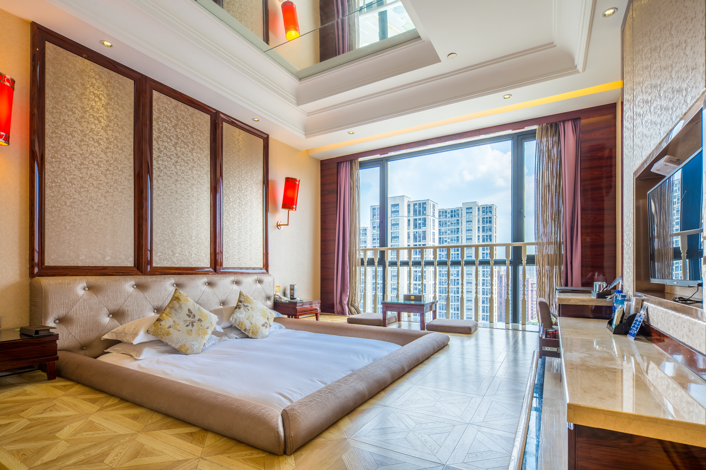 Yinde HotelOver view