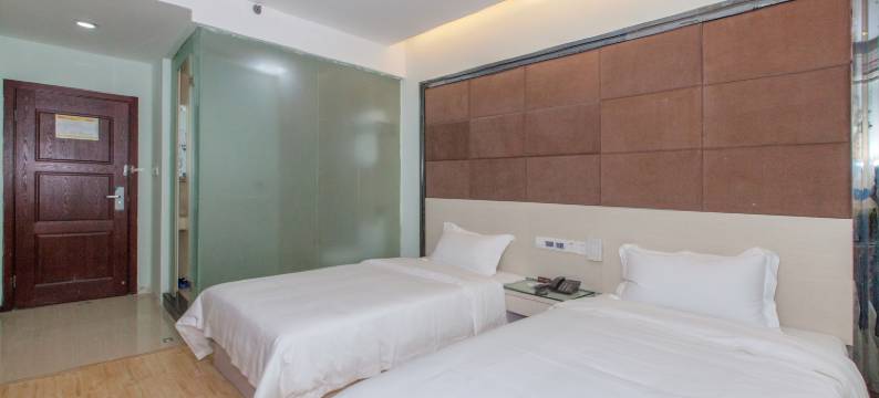 华驿精选酒店(武汉汉口火车站店)图片