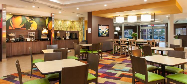 威农万豪万枫酒店(Fairfield Inn & Suites Vernon)图片