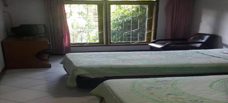 马克穆尔维酒店(Hotel Makmur)图片