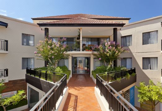 Aac Apartments - GriffinHotel Overview