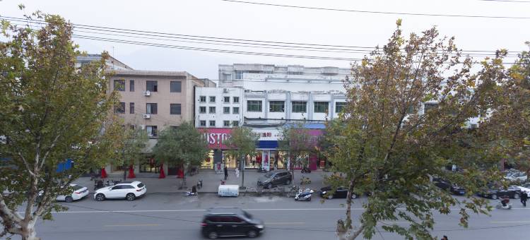 如家睿柏·云酒店(永济市府东街店)图片