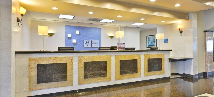 智选假日套房酒店莱克伍德(Holiday Inn Express & Suites Tacoma South - Lakewood)图片