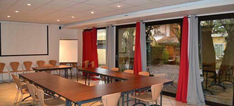 洛吉斯酒店诺米斯格拉迪尼昂(Logis Hotel Noemys Gradignan)图片