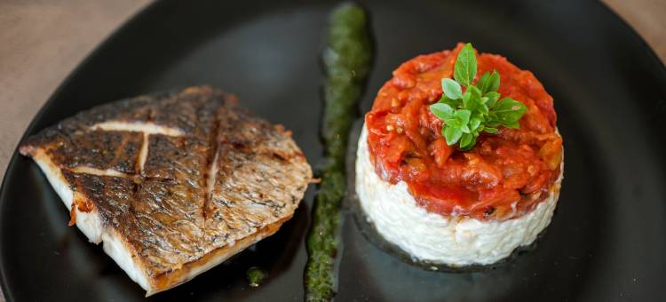 莱斯格利西斯酒店(Logis Hotels les Glycines)图片