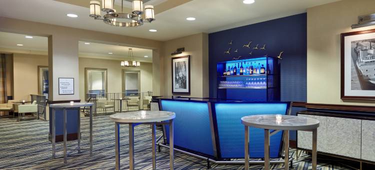 伊利湖区喜来登酒店(Sheraton Erie Bayfront Hotel)图片