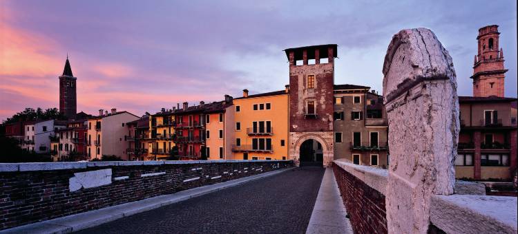 依斯卡路斯奢华套房维罗纳公寓酒店(Escalus Luxury Suites Verona)图片