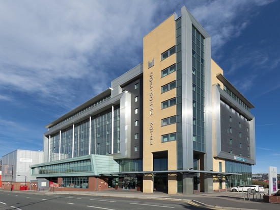 国敦谢菲尔德酒店