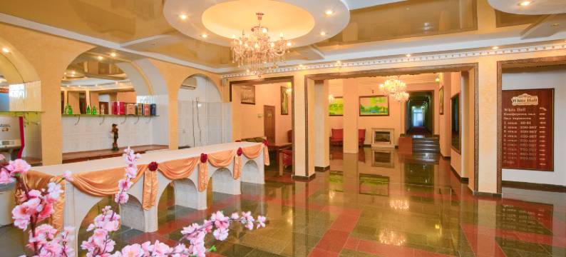 乌玉特豪华酒店(Hotel Grand Uyut)图片