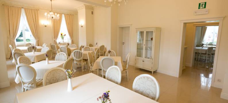 Hotel Spa Akacjowy Dwór图片