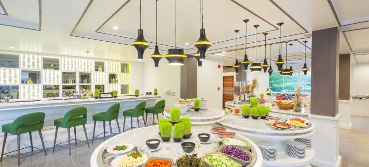 普吉岛查纳莱鲜花度假酒店(Chanalai Flora Resort, Kata Beach)图片