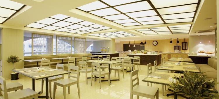 UHG四分之一华蓝逢(The Quarter Hualamphong by UHG)图片