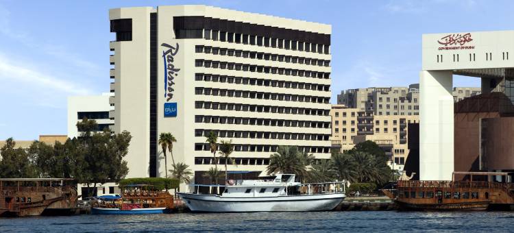 迪拜德伊勒河丽笙酒店(Radisson Blu Hotel, Dubai Deira Creek)图片