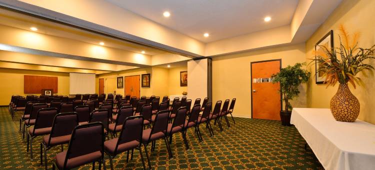 罗克沃尔贝斯特韦斯特优质套房酒店(Best Western Plus Rockwall Inn  Suites)图片