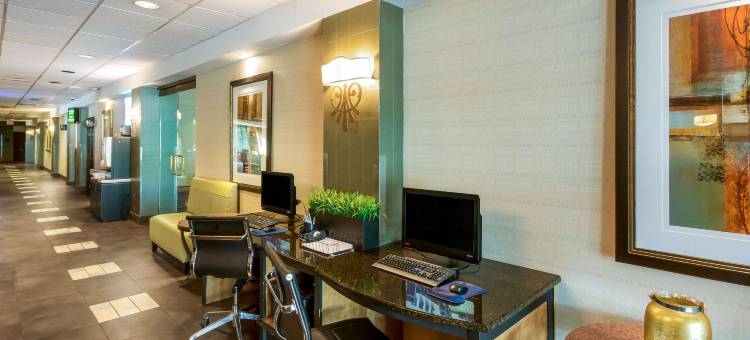 切斯特酒店及会议中心(Chester Hotel and Conference Center)图片