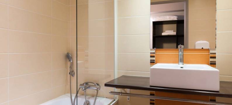 库唐斯考西泰勒酒店(Hôtel Cositel, Cit'Hotel Coutances)图片