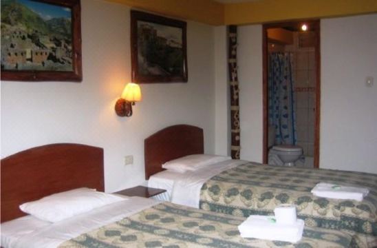 Hostal Las Rocas Hotel Overview