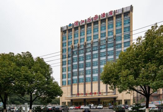 Riverside Garden HotelHotel Overview