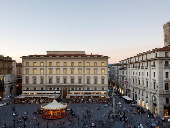 佛罗伦萨共和国奢华出租公寓 | 乌纳体验酒店