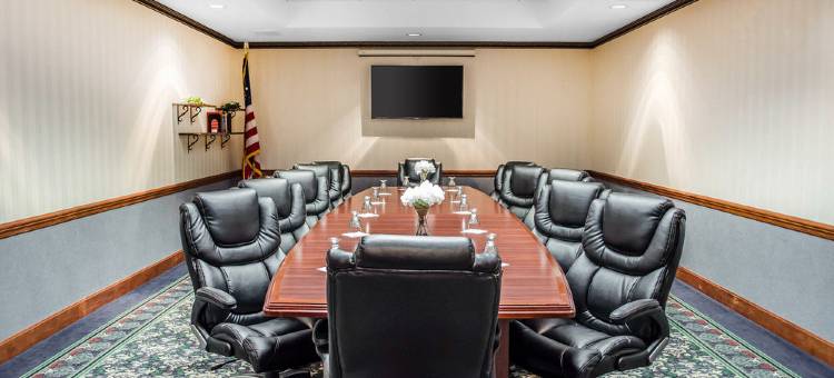 杜波依斯乡村俱乐部舒适套房酒店(Comfort Suites DuBois Country Club)图片