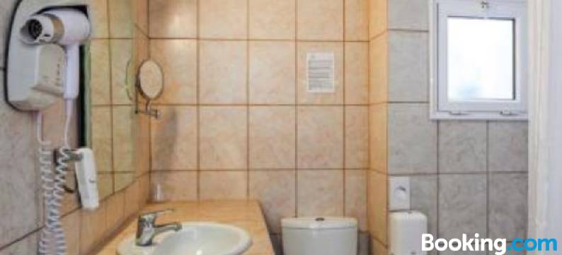 诺蒂卡海湾酒店(Nautica Bay Hotel)图片