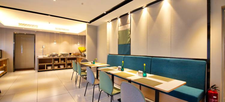如家商旅酒店(长春净月大学城迅驰广场店)图片