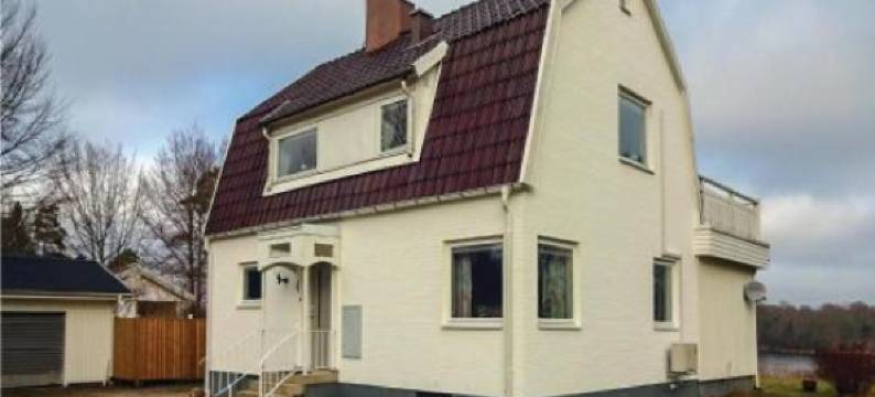 Five-Bedroom Holiday Home in Vittsjo图片