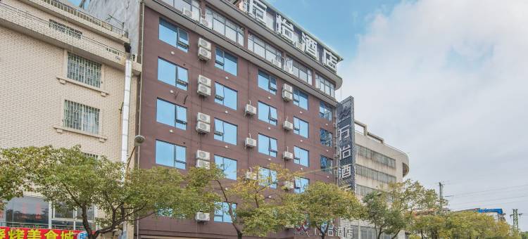 万怡酒店(桂林高铁北站店)图片