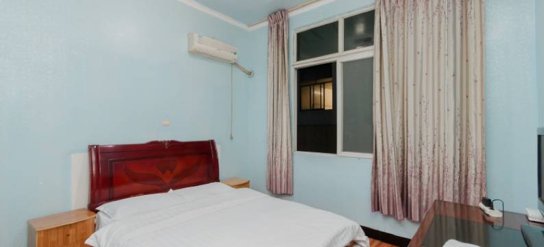 成都宏达雅居客栈图片