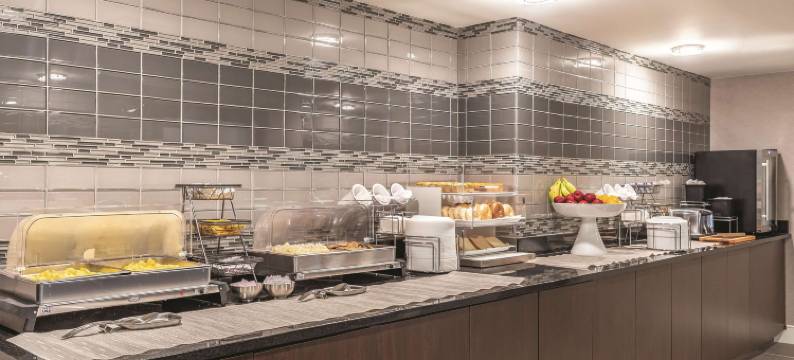 哥伦比亚米德堡拉昆塔温德姆套房酒店(La Quinta Inn & Suites by Wyndham Columbia / Fort Meade)图片