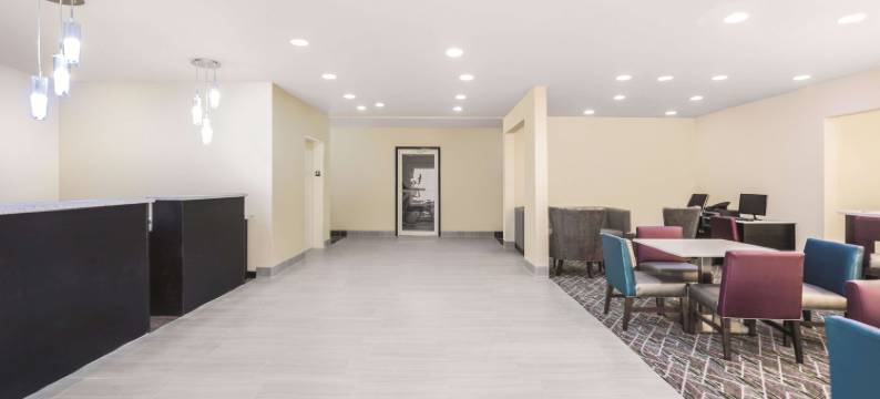 罗马拉昆塔温德姆套房酒店(La Quinta Inn & Suites by Wyndham Rome)图片