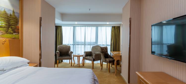 维也纳酒店(苏州盛泽国贸中心店)图片