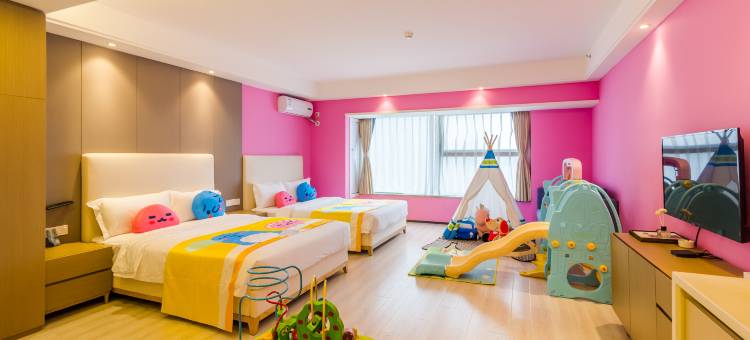 斯维登精品公寓(青岛会展中心石老人海水浴场)图片