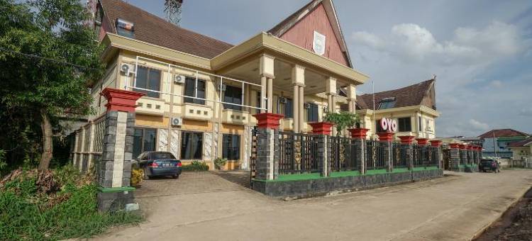 邓波雅卡巴林宾馆(OYO 346 Guest House Dempo Jakabaring)图片