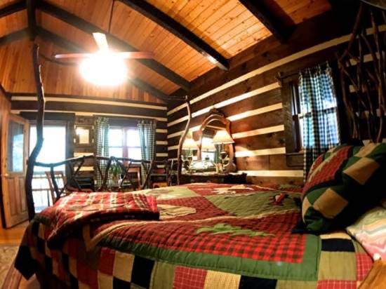 Creekwalk Inn And Cabins Hotel Reviews And Room Rates Trip Com