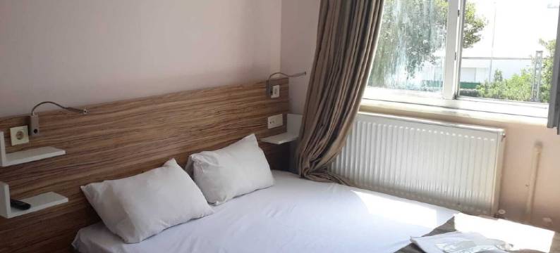 坎纳迪酒店(Cannady Hotel)图片