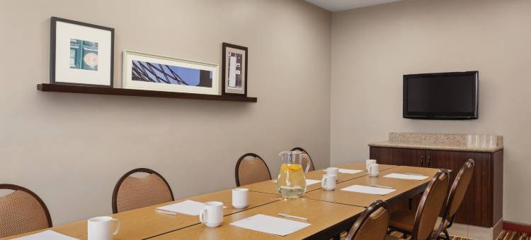 威尔马丽怡套房酒店(Country Inn & Suites by Radisson, Willmar, MN)图片
