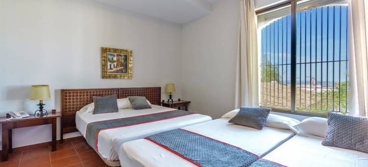 OYO拉斯库布雷斯酒店(Venta del Alto Hotel las Cumbres by Vivere Stays)图片