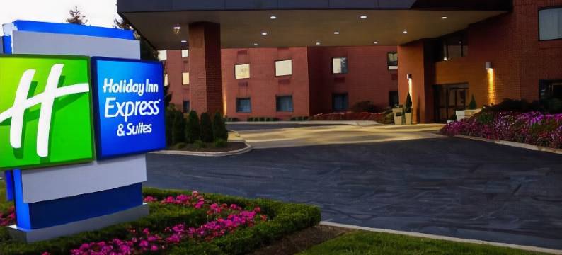 曼图尔洲际智选假日酒店宴会中心(Holiday Inn Express Mentor Banquet Center by IHG)图片